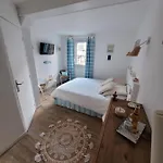 Bed & Breakfast La Maison Père Camembert 4*