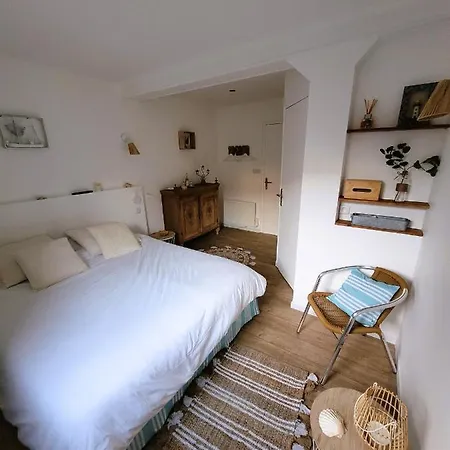 La Maison Pere Camembert Alojamento de Acomodação e Pequeno-almoço Honfleur